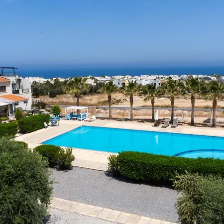 Queit Amazing Penthouse With Rooftop 360 ,pool , Beachfront And Bbq Parco vacanze Agios Amvrosios (Kyrenia)