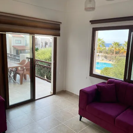 Holiday park Queit Amazing Penthouse With Rooftop 360 ,pool , Beachfront And Bbq