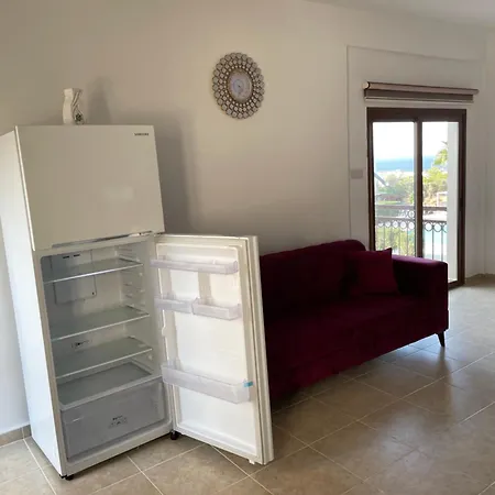 Queit Amazing Penthouse With Rooftop 360 ,pool , Beachfront And Bbq
