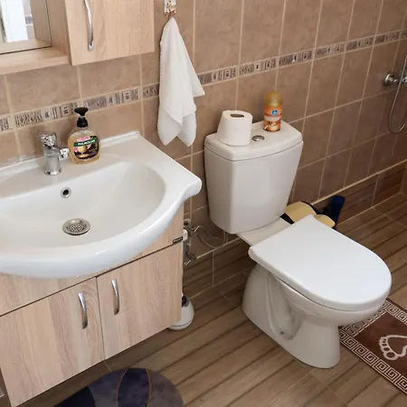 Holiday park Queit Amazing Penthouse With Rooftop 360 ,pool , Beachfront And Bbq *